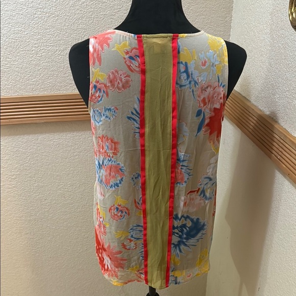 Margo & Sebastian Size M Floral Sleeveless Top - Red and Yellow! - Picture 5 of 6